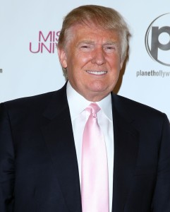 donald-trump-2012-miss-universe-pageant-01